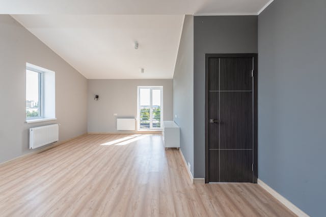 Hardwood floor in an empty living room